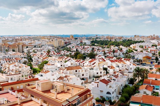 Buy a cheap duplex in Torrevieja