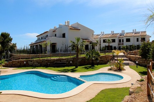 Buy a villa in Finestrat