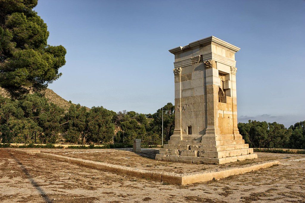 Villajoyosa: qué ver, qué hacer y por qué elegirla