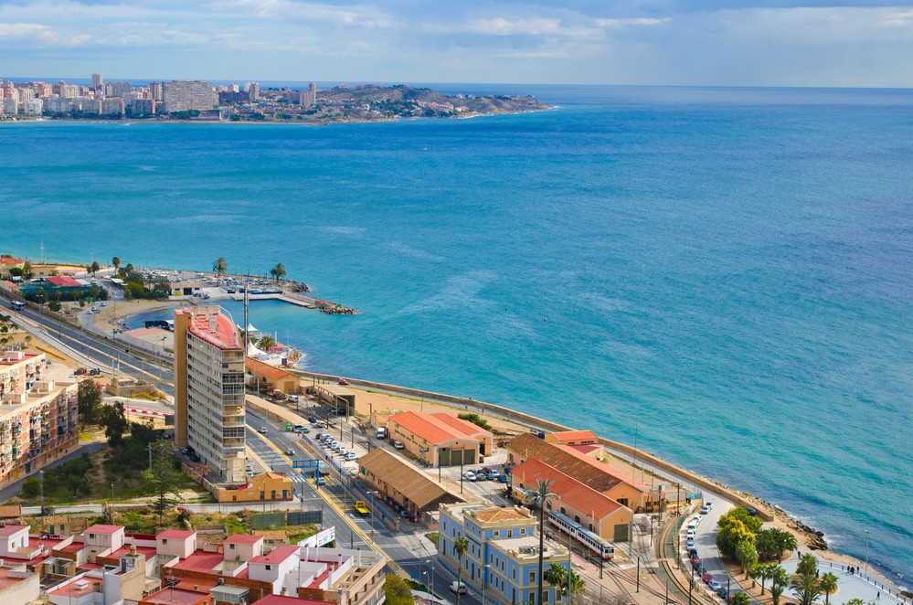 Edulliset kiinteistöt Espanjasta pysyvään asumiseen: 6 parasta paikkaa Costa Blancalla