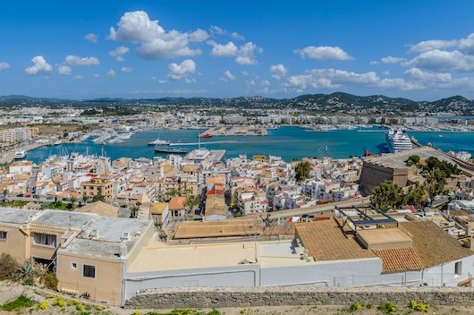 Sale of houses in Valencia