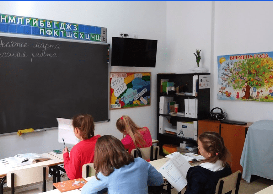 Русскоязычные школы в испании аренда квартиры в салониках
