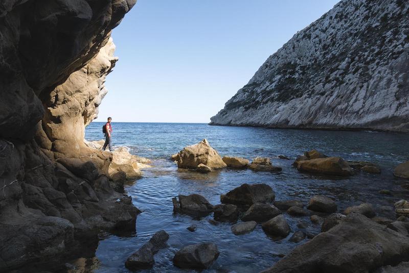 Самые живописные и укромные бухты Коста-Бланки