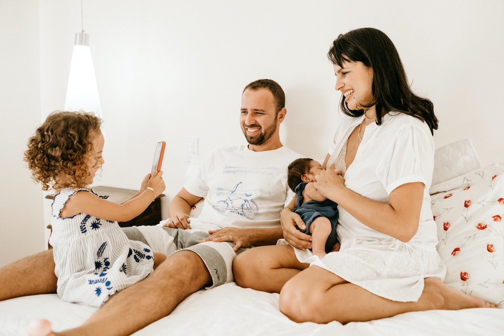 What to Know as a Foreigner Giving Birth in Spain