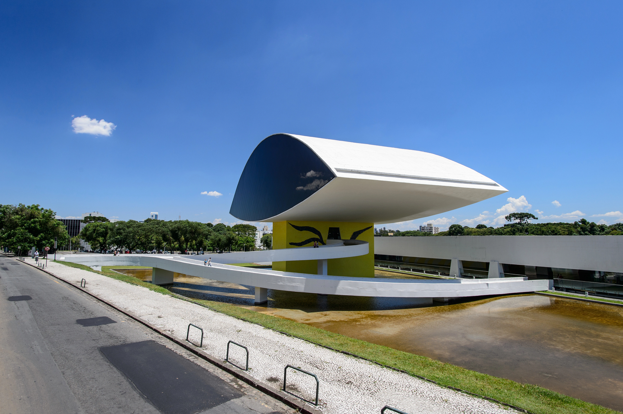 Mezinárodní kulturní centrum Oscar Niemeyer